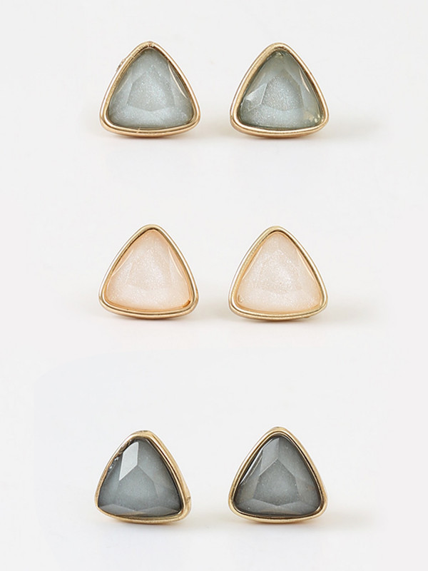 Altar’d State Pearled Triangle Earring Set